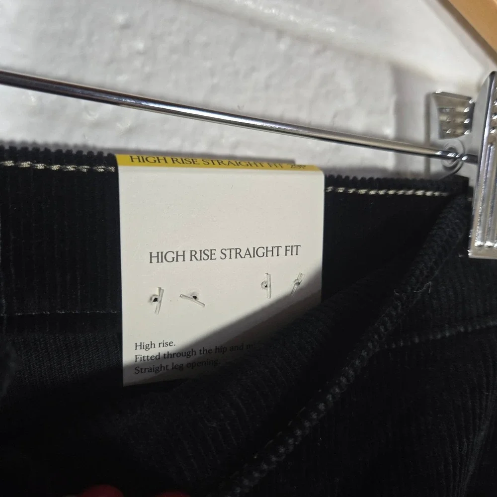 NWT Banana Republic‎ The Straight Corduroy Pant Black Classic Capsule Petite 29